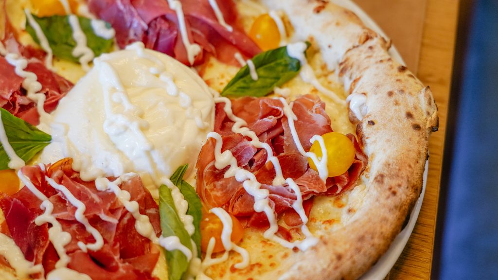 Leo’s Pizza Trattoria 