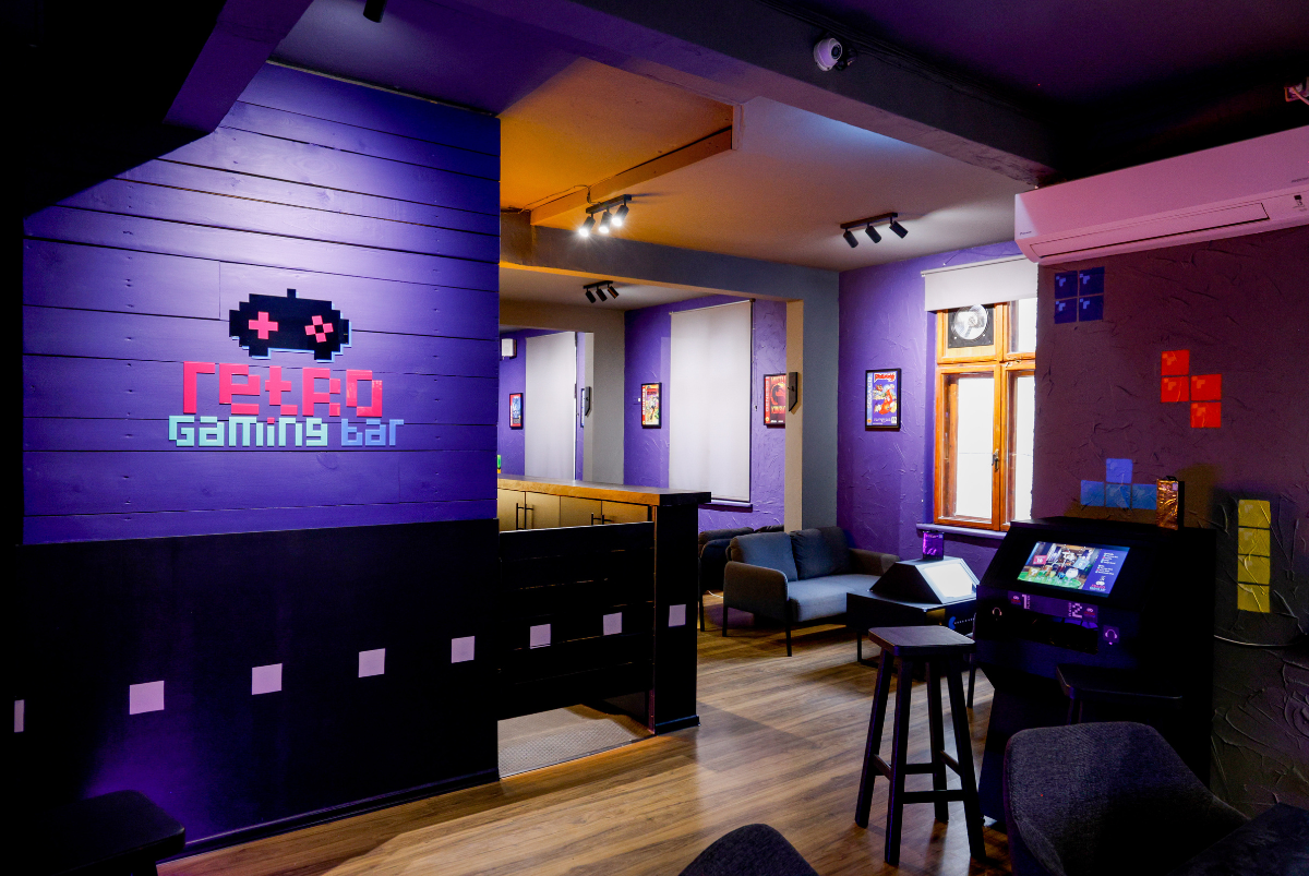 Retro Gaming Bar