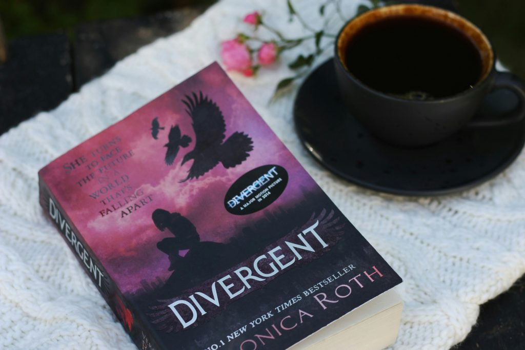 divergent book