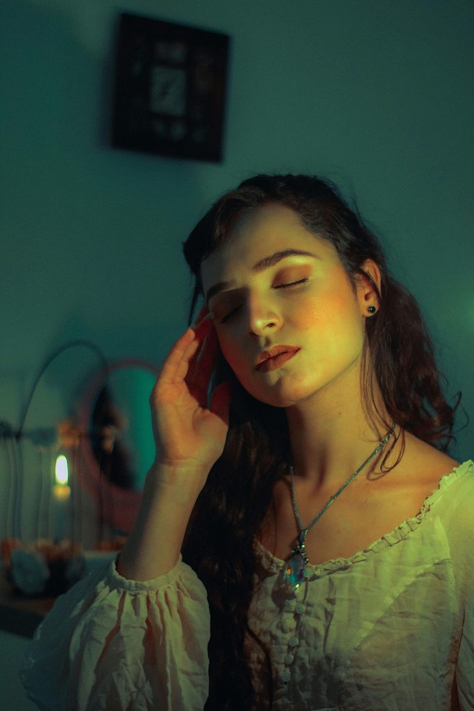 Потърси се, намери се и се харесай