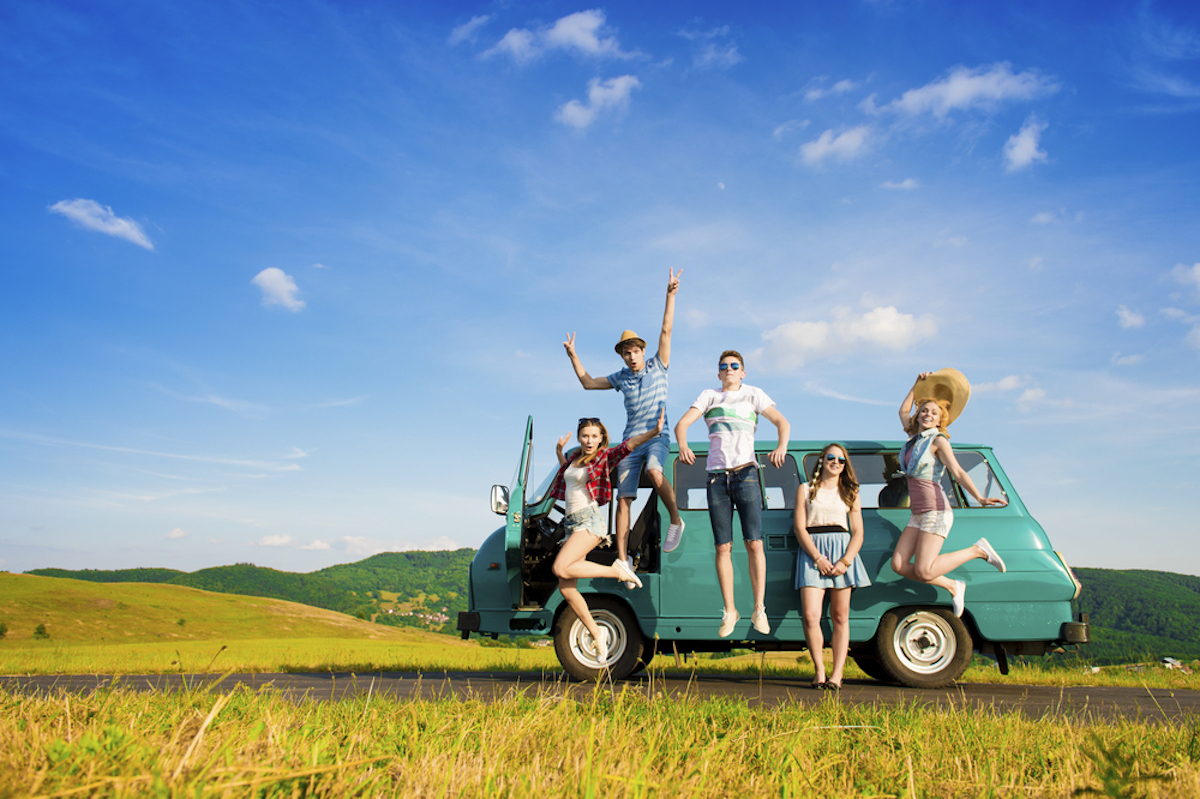 Семейна ваканция или пътуване с приятели - как да се погрижим за комфорта в колата