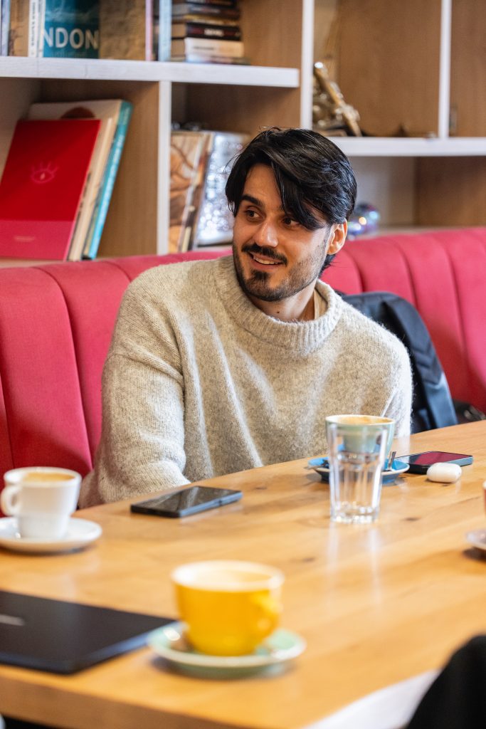 „Винаги има как“: историята на The Variant