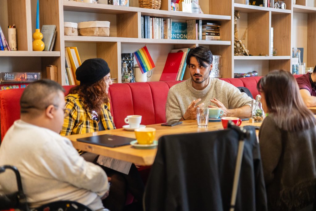 „Винаги има как“: историята на The Variant